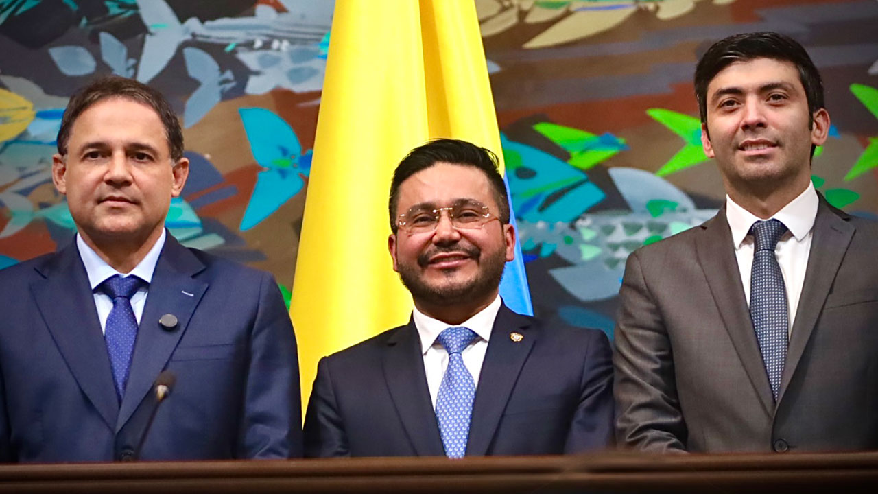 Cortesía
